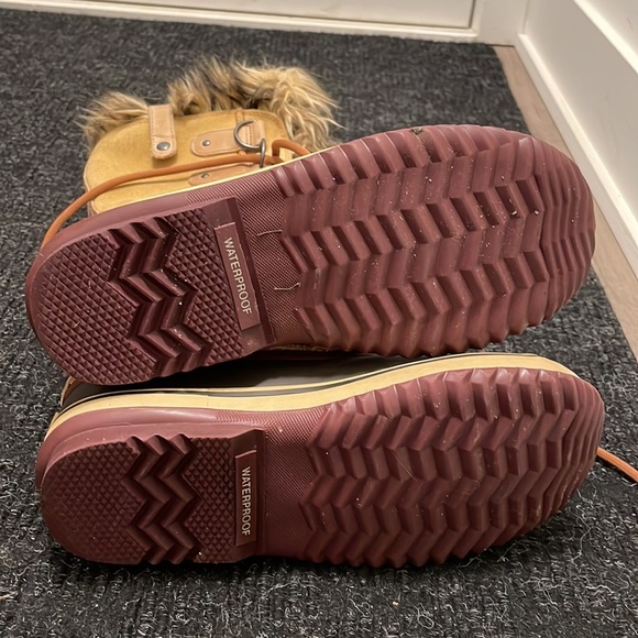 Sorel Joan of Arctic boots - Picture 4 of 5